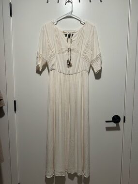 Vero Moda Cream Crochet Detail Maxi Dress